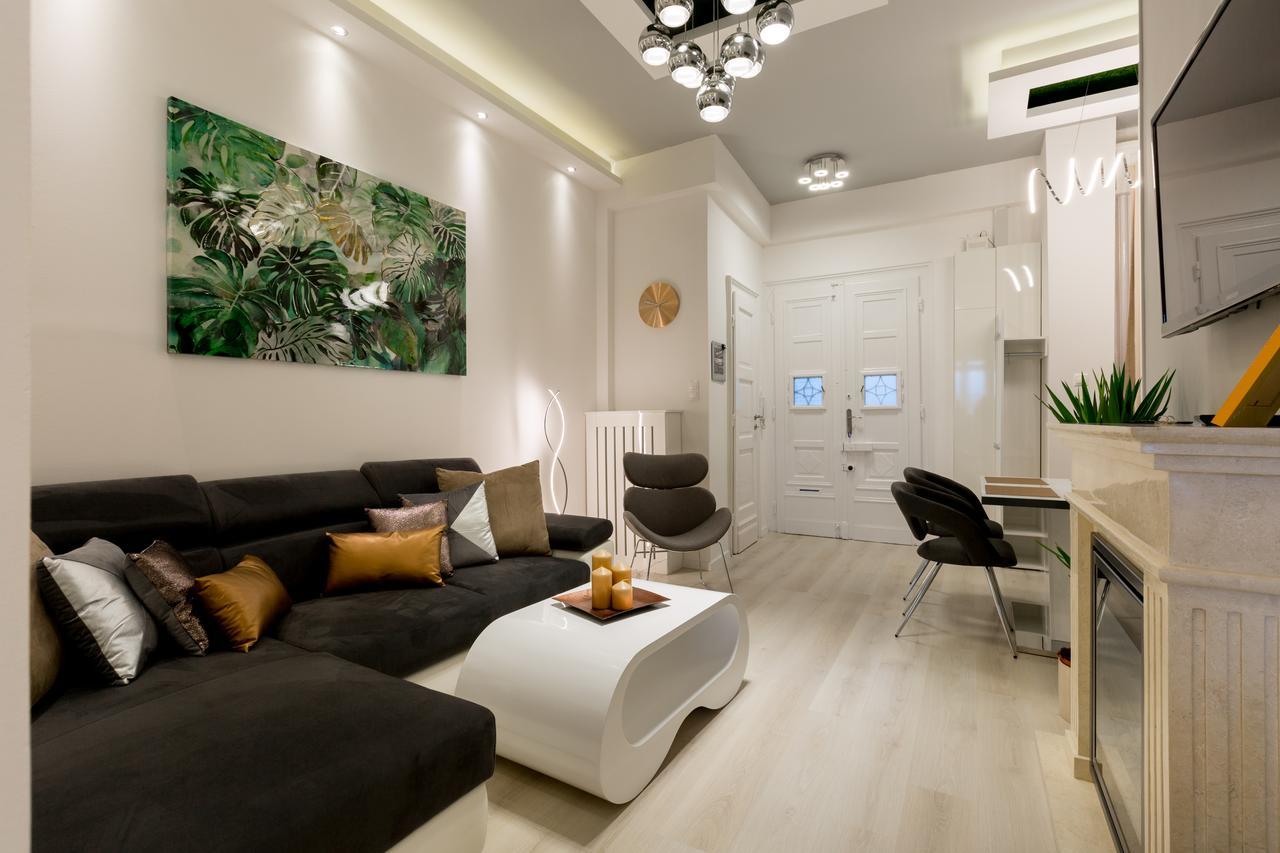 Luxury Dream Home In The Absolute Center Budapest Exteriör bild